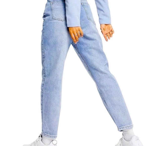 Misguided Petite Riot High Rise Mom Jeans US Size 2 WORN ONCE - Picture 8 of 10